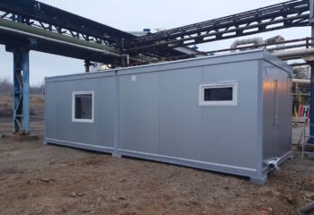 zalety mobilnego kontenera biurowego z lazienka